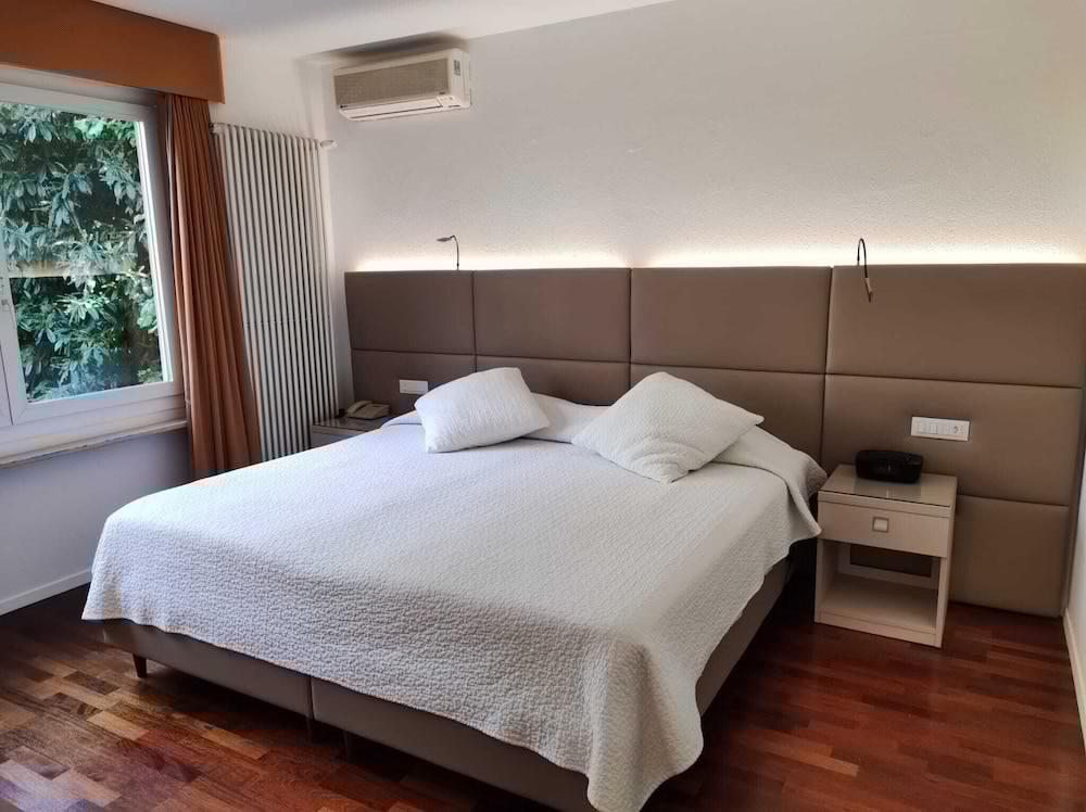 Hotel Campione Bissone Exterior foto