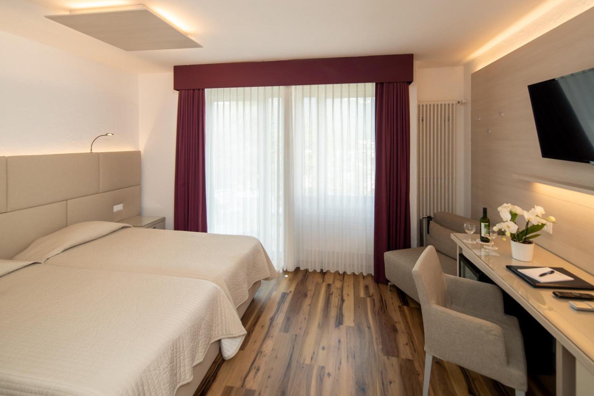 Hotel Campione Bissone Exterior foto